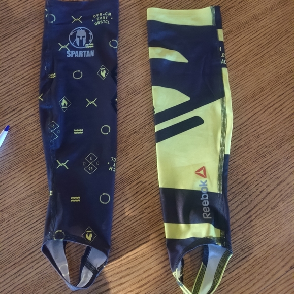 NWOT Rare Spartan Edition Reebok calf sleeves - Picture 1 of 2